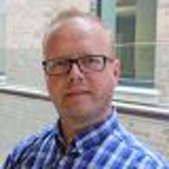 Image of Dr Jonathan Mueller